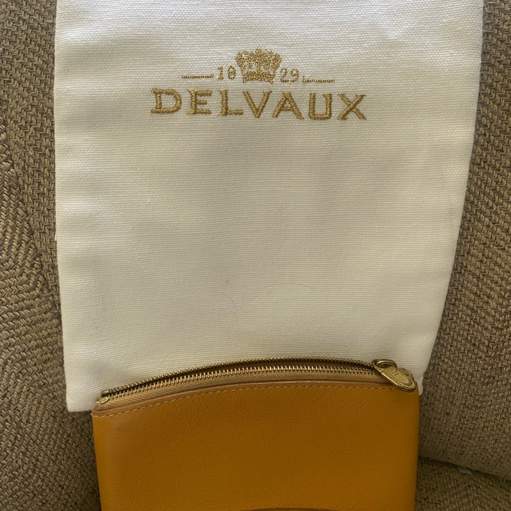 Authentic Delvaux Luxury Tan Leather Women's pouch - Picture 8 of 8